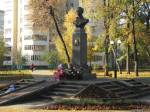 Памятник Е.А. Баратынскому на площади Коминтерна Фото Тамбов